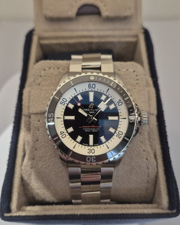 Breitling Superocean Automatic 42 - Pent brukt, 2025 modell