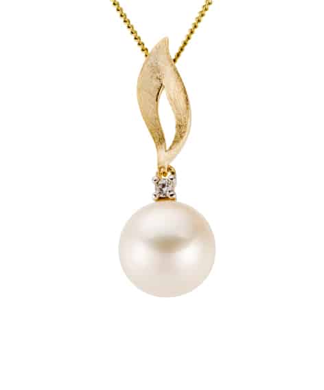 Anheng i rødt gull med diamanter