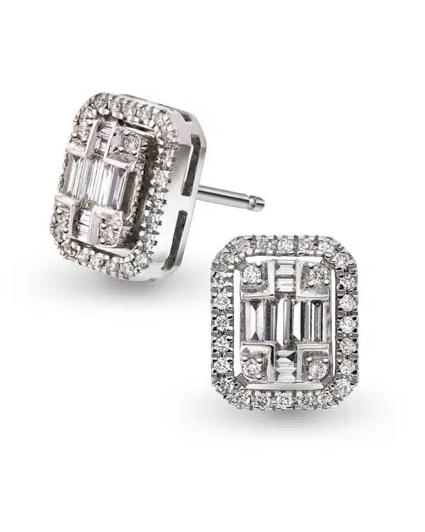Earrings 18k WG, 56 diamonds 0,19ct, G-si, 16 baguette 0,24ct, G