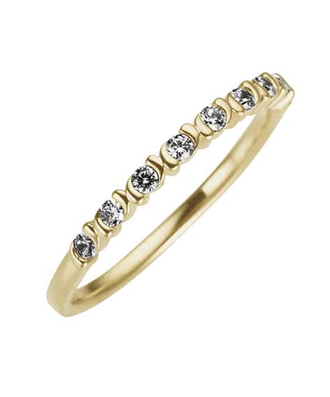 Dame­ring i gult gull med diamanter