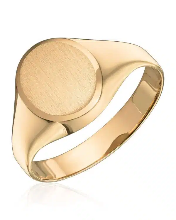 Signet ring med oval topp i 14K gult gull