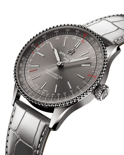 Alternative view of Breitling Navitimer Automatic 36 - A17327381B1P1
