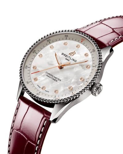 Alternative view of Breitling Navitimer 32 - A77320E61A2P2