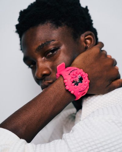 Alternative view of G-Shock 58mm - GA-V01-4AER