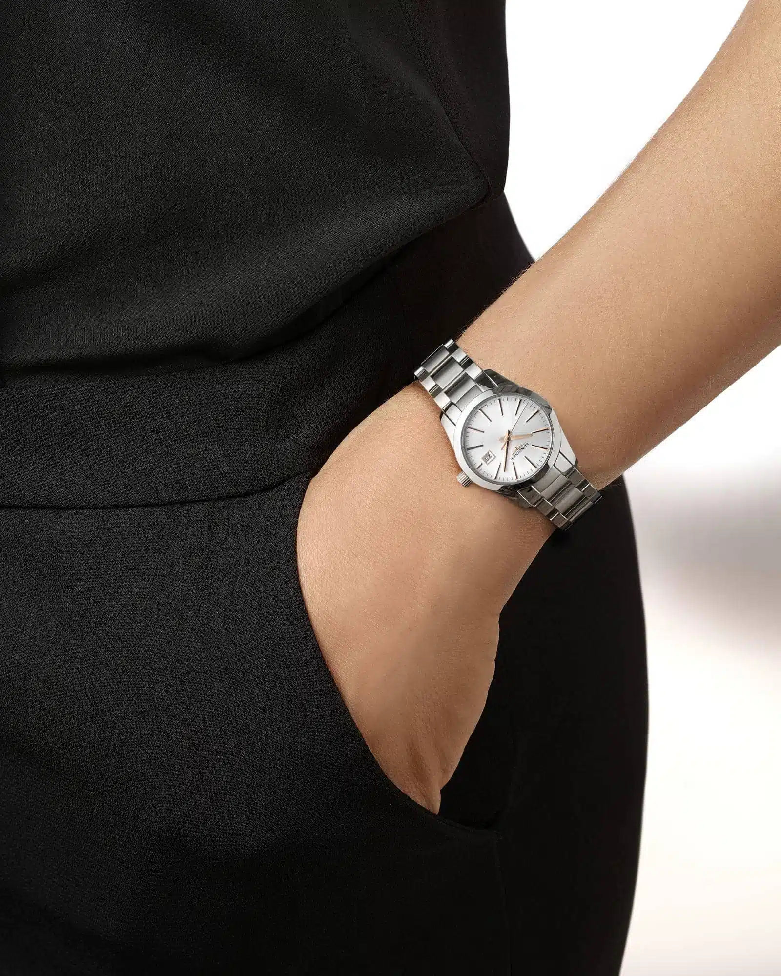 Longines Conquest Classic 29mm - L2.286.4.72.6 - Bilde 4