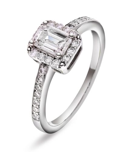 Diamantring emerald cut med sidestener 1,12ct TWsi