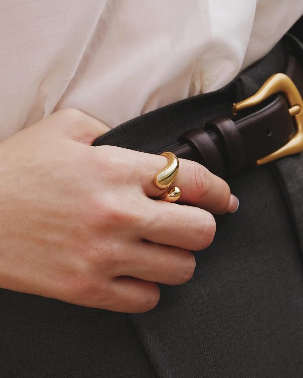 Alternative view of R062-03G ANIA HAIE ADJUSTABLE GOLD SCULPTURAL CROSSOVER RING R06