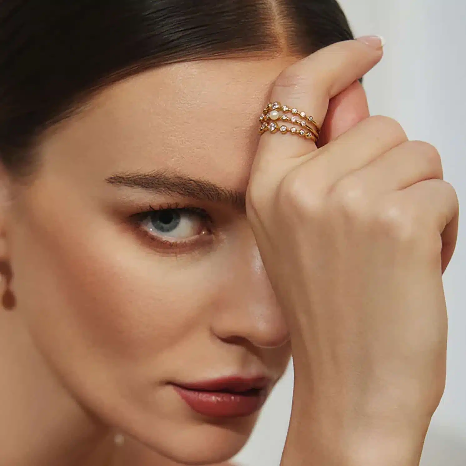 Ania Haie Gold Bezel CZ Zig-Zag Ring - Bilde 5