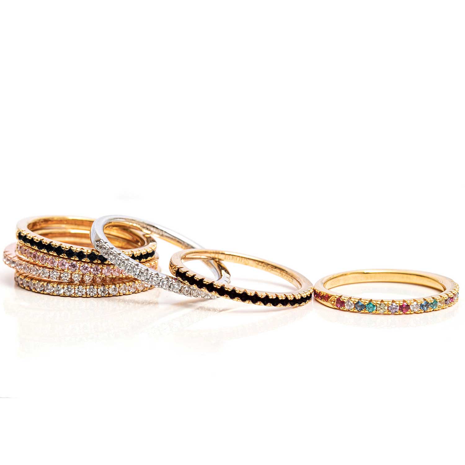 Ring Ellera - 18k gold plated with black zirconia - Bilde 2