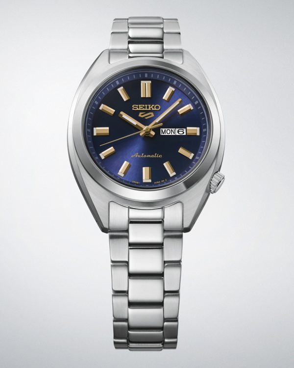 Alternative view of Seiko 5 Sports 32mm - SRE021K1