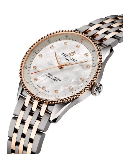 Alternative view of Breitling Navitimer 32 - U77320E61A1U1
