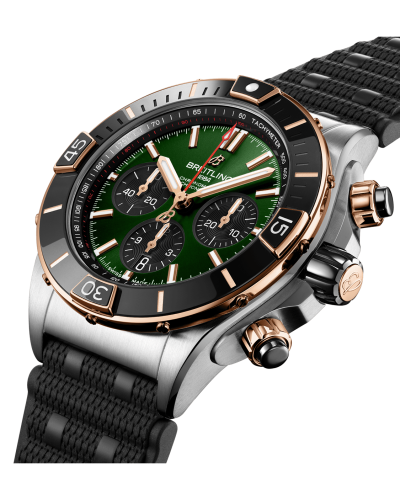 Alternative view of Breitling Super Chronomat B01 44 - UB0136251L1S1