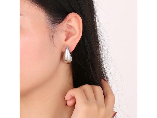 900050 CHUNKY EARRING STEEL RHODINATED LARGE